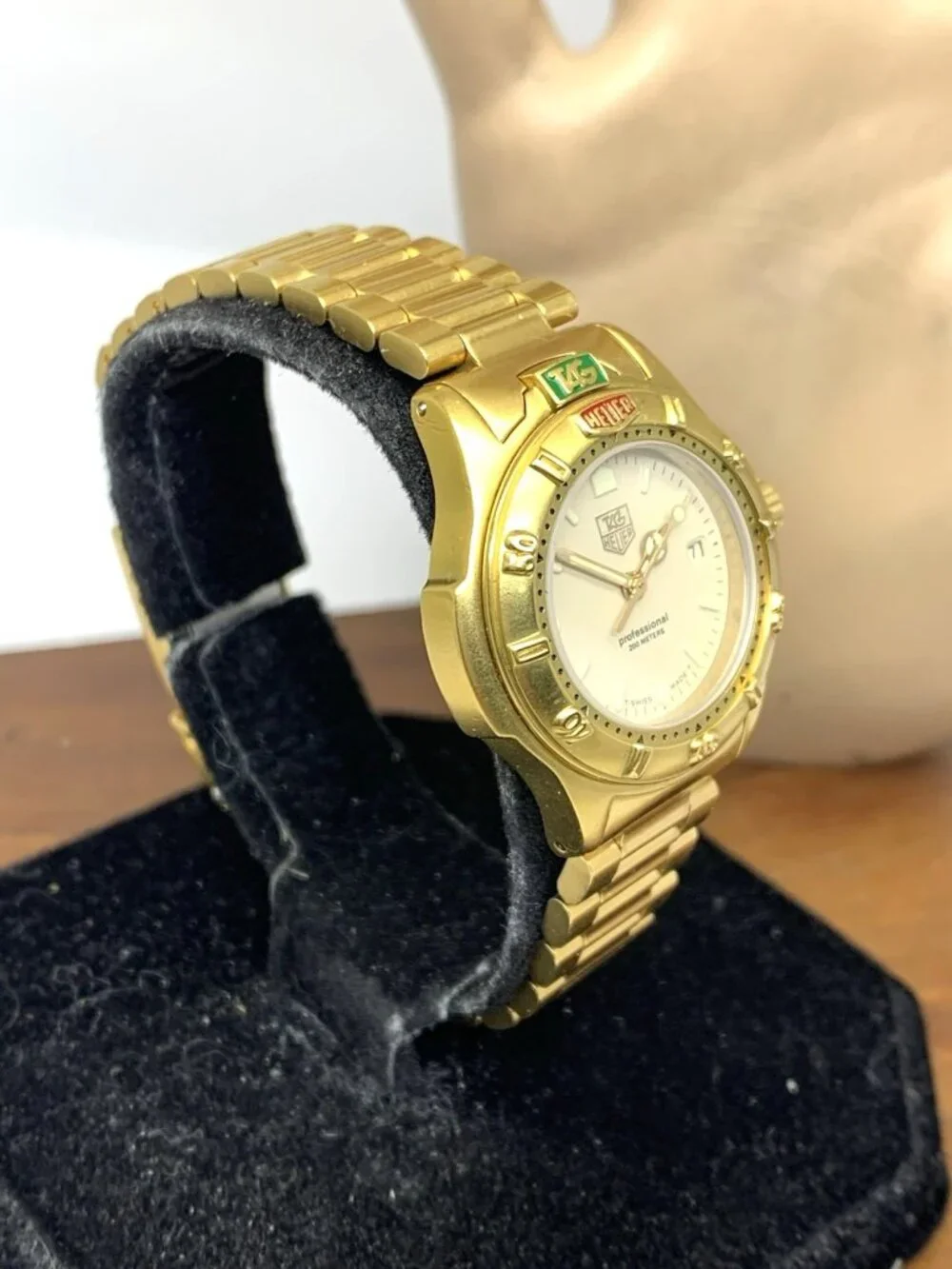 Tag Heuer Women's Watch 994.708A Swiss Quartz Gold Tone Stainless Steel 28mm